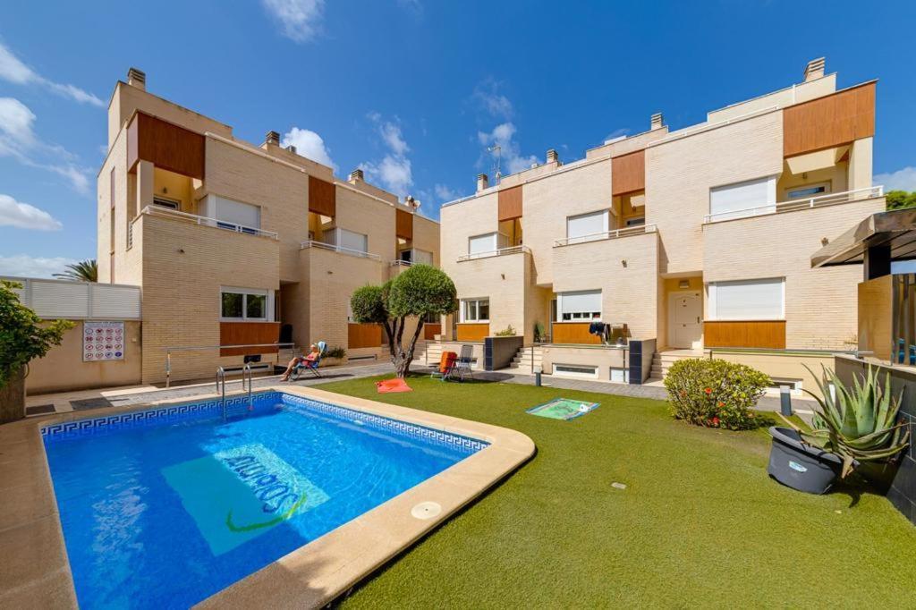 Holiday Home Torrevieja Exterior photo